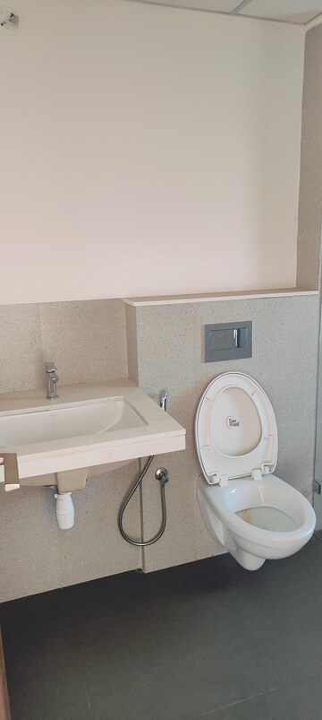 Bathroom in 3 BHK Apartment at Piramal Vaikunth, Balkum Pada – for Rent