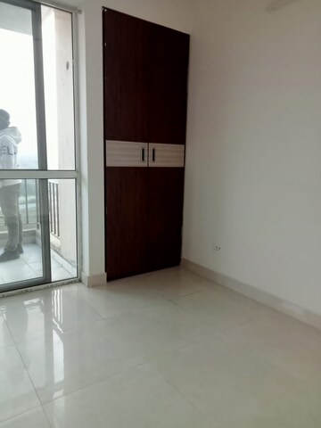 Room in 1 BHK Apartment at SG Andour Heights, Sector 71 – for Rent