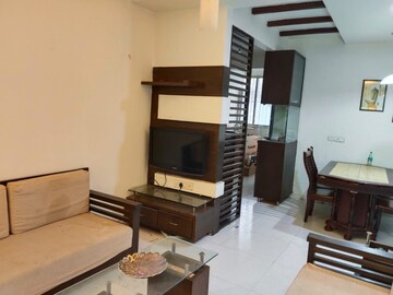 Living Room in 2 BHK Apartment at Nehru Nagar – for Rent