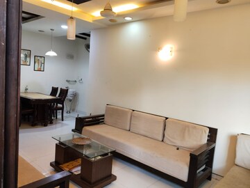  2 BHK Apartment at Nehru Nagar – for Rent