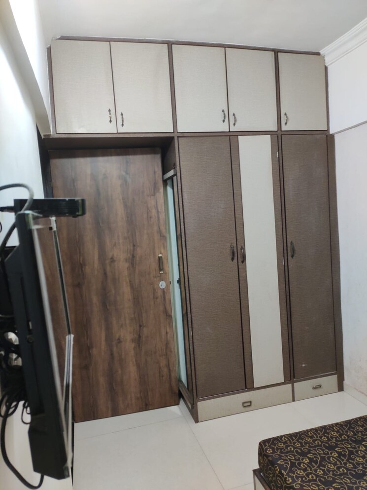 Room, andheri west 1 Bedroom 600 Sq.Ft. Apartment In Andheri West Mumbai 8502403