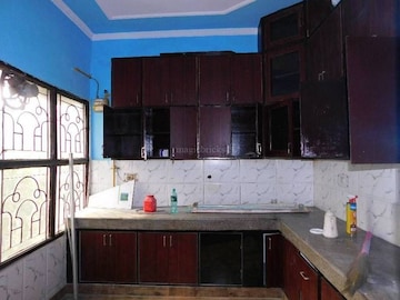 Kitchen in 2 BHK Independent House at RWA Apartments Sector 41, Sector 41 – for Rent