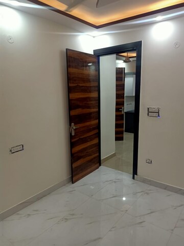  2.5 BHK Builder Floor at Dwarka Mor – for Rent