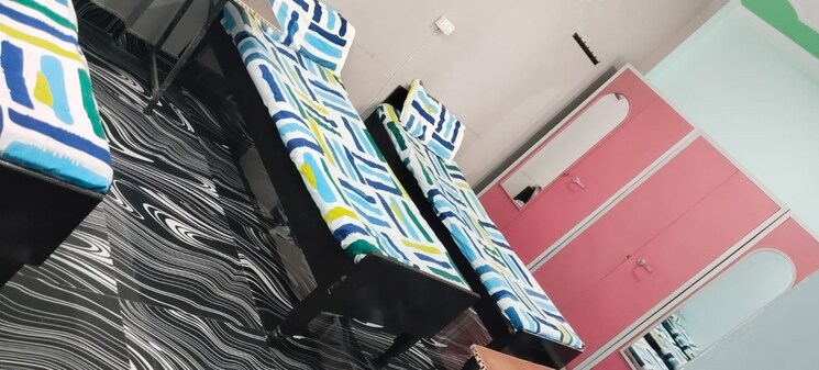 Room, sector 6 Pg For Girls In Sector 6 8502438