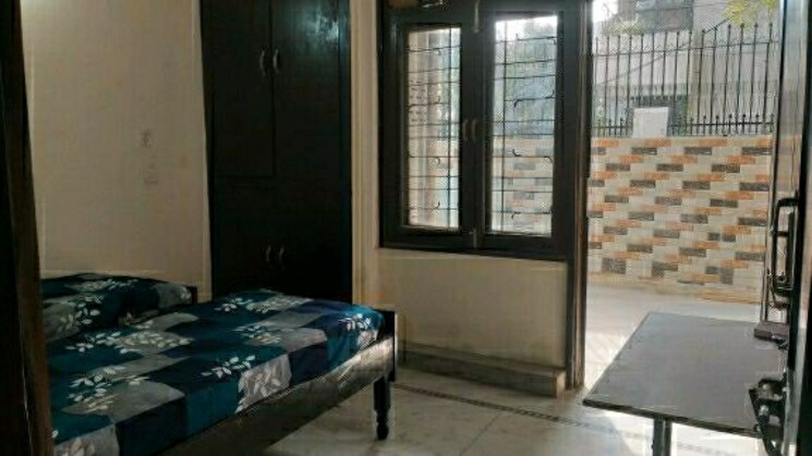 Room, sector 6 Pg For Girls In Sector 6 8502438