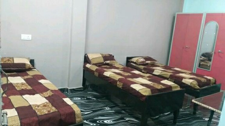 Room, sector 6 Pg For Girls In Sector 6 8502438