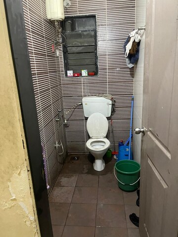 Attached Bathroom in 2 BHK Apartment at Sector 26 – for Rent