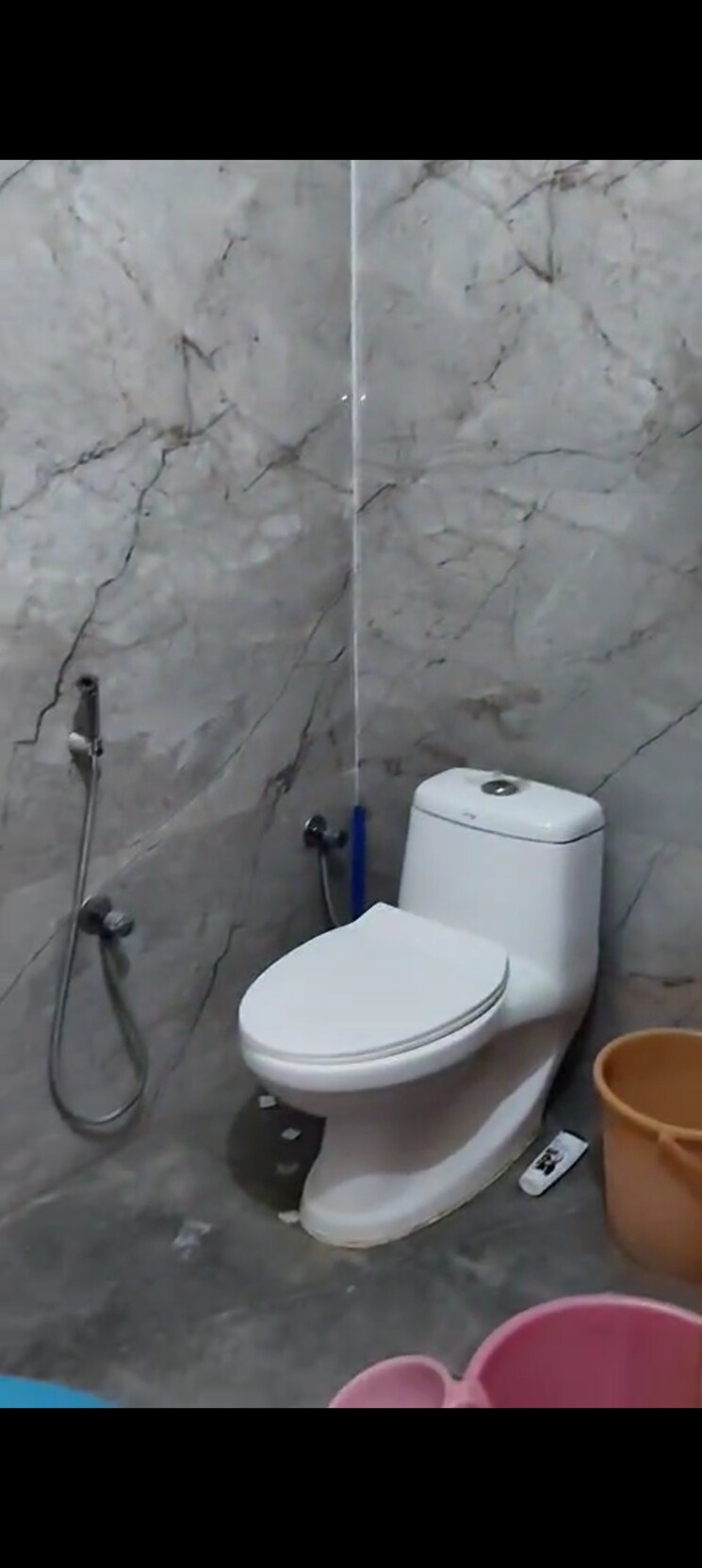 Bathroom, vaishali sector 2 2 Bedroom 700 Sq.Ft. Builder Floor In Vaishali Sector 2 Ghaziabad 8502449