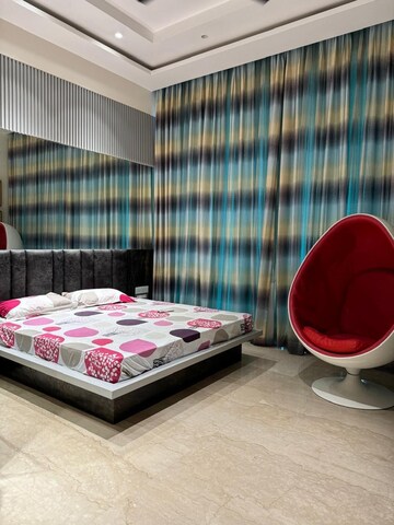 Bedroom in 5 BHK Apartment at Avighna One Avighna Park, Lower Parel – for Rent
