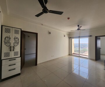 Room in 2 BHK Apartment at Prestige Finsbury Park Hyde, Bagaluru  – for Rent