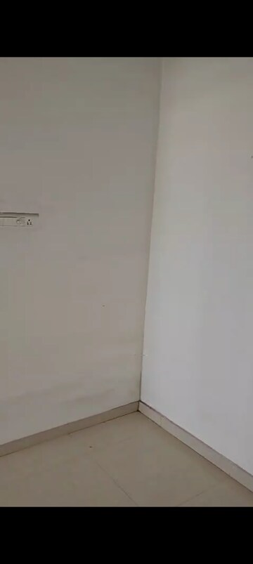 Room in 1 BHK Apartment at Mass Manshaya Apartments, Kurla West – for Rent