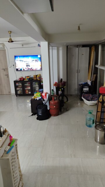 1 BHK Apartment For Rent in Raunak Bliss, Ghodbunder Road