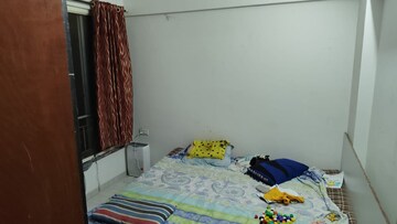 Room in 1 BHK Apartment at Raunak Bliss, Ghodbunder Road – for Rent