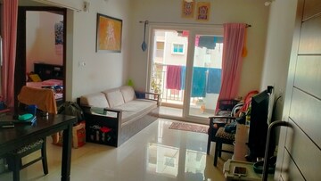 Room in 1 BHK Apartment at Vaishnavi Gardenia, Jalahalli West – for Rent