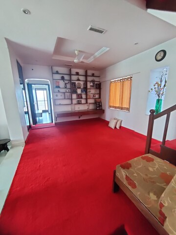 Living Room in 3 BHK Apartment at Shishira Apartment, Andheri West – for Rent