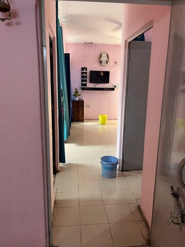 Room in 1 BHK Independent House at Gomti Nagar – for Rent