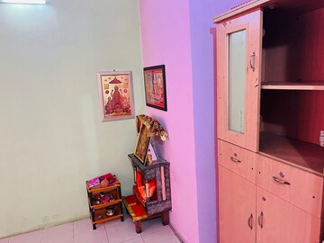 Room in 1 BHK Independent House at Gomti Nagar – for Rent