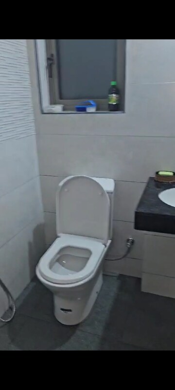 Attached Bathroom in 2 BHK Apartment at Kalpataru Paramount, Kapur Bawdi – for Rent