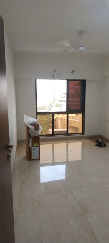 Bedroom in 2 BHK Apartment at Hubtown The Premiere, Andheri West – for Rent