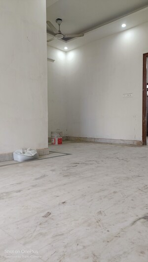 Room in 2 BHK Builder Floor at Ashoka Enclave 3, Sector 35 – for Sale