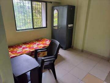 Bedroom in 2 BHK Apartment at Tukaram Nagar – for Rent