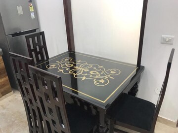Living Room in 1 BHK Builder Floor at Sector 27 – for Rent