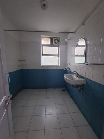 Attached Bathroom in 4 BHK Apartment at Lions Society, Sector 56 – for Rent