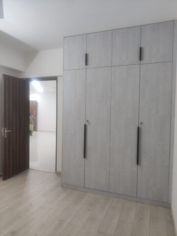 3 BHK Apartment For Rent in Shapoorji Pallonji Joyville Gurgaon, Sector 102
