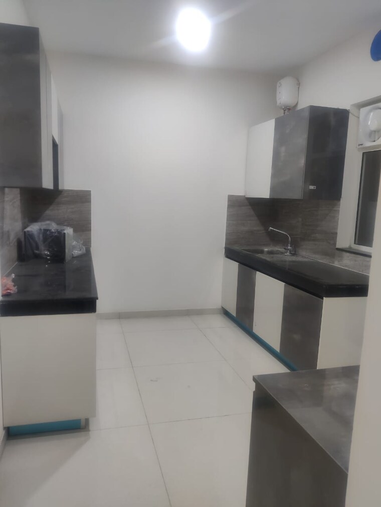 Kitchen, shapoorji-pallonji-joyville-gurgaon 3 Bedroom 1692 Sq.Ft. Apartment In Sector 102 Gurgaon 8502790