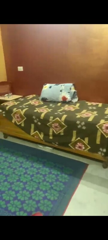 Room in 2 BHK Builder Floor at Malviya Nagar – for Rent