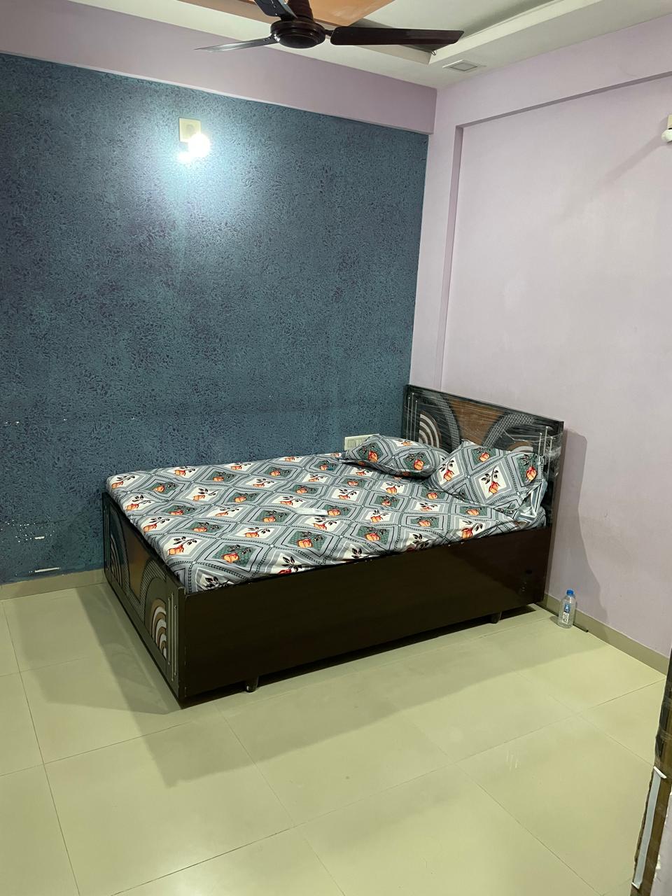 Rental Bedroom 475 Apartment in Shree Sadan Vasna, Vasna