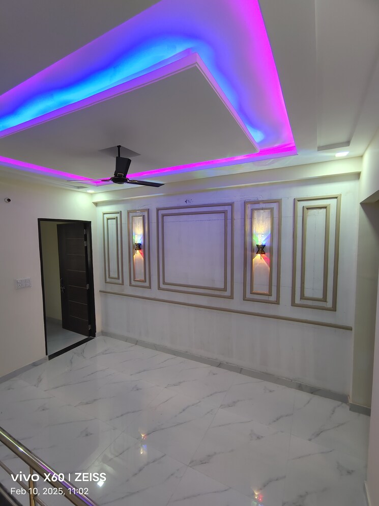 Room, kalwar road 3 Bedroom 92 Sq.Yd. Villa In Kalwar Road Jaipur 8502846