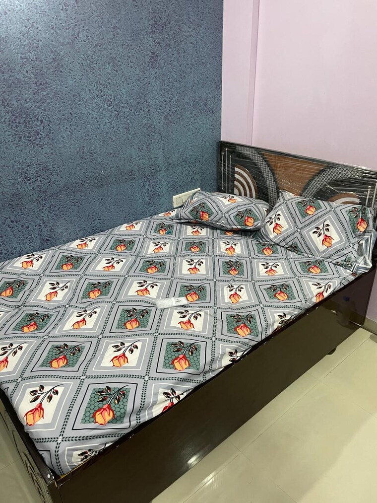 Bedroom, shree-sadan-vasna 1 Bedroom 465 Sq.Ft. Apartment In Vasna Ahmedabad 8502847