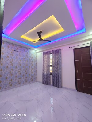 Room in 3 BHK Villa at Kalwar Road – for Sale