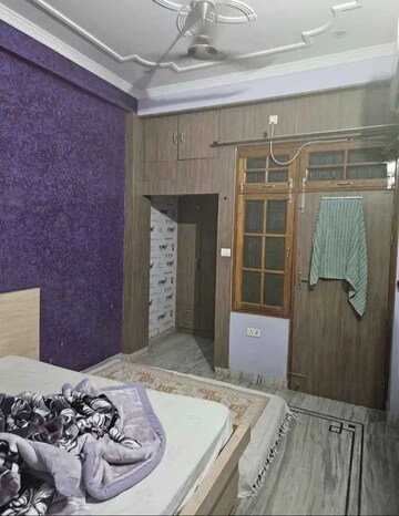1 BHK Villa For Rent in Aliganj