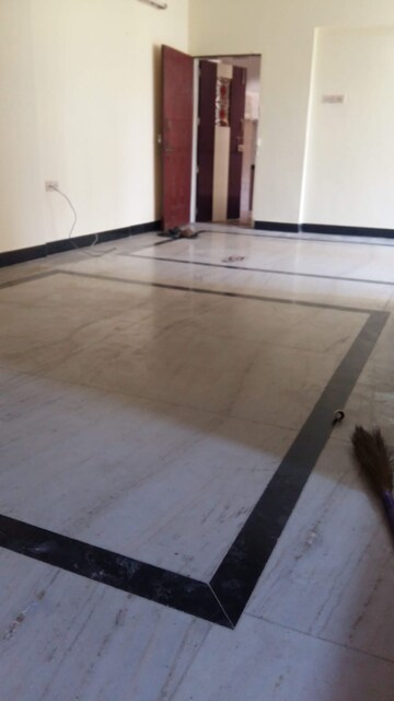 Living Room in 4 BHK Apartment at Matoshree CHS Vashi, Seawoods – for Rent