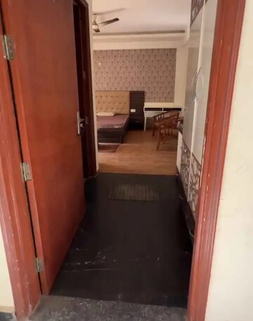 Room in 2 BHK Independent House at Jankipuram – for Rent