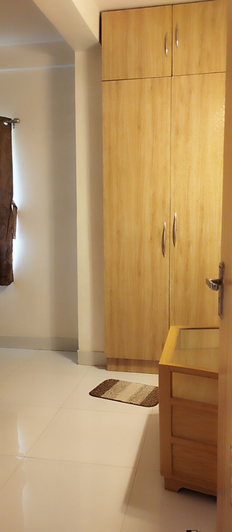 Room, kolkatta gpo 3 Bedroom 1200 Sq.Ft. Apartment In Kolkatta Gpo Kolkata 8502946