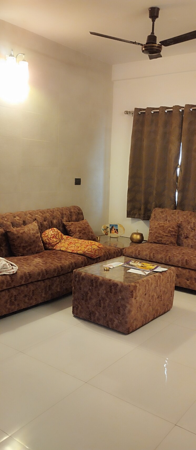 Living Room, kolkatta gpo 3 Bedroom 1200 Sq.Ft. Apartment In Kolkatta Gpo Kolkata 8502946