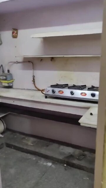 Kitchen in 1.5 BHK Apartment at Pitampura – for Sale
