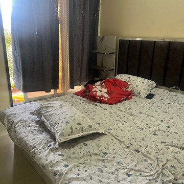 Room in 2 BHK Apartment at Gami Viona, Taloja Sector 40 – for Rent