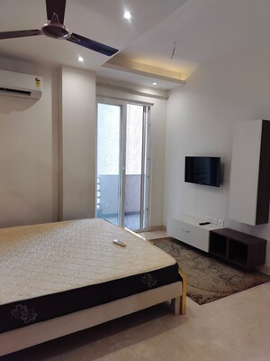 Bedroom in 3 BHK Apartment at Unitech Uniworld City, Sector 30 – for Sale