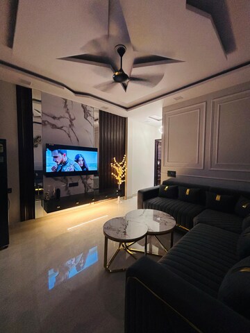 3 BHK Apartment For Sale in Rohini Sector 13