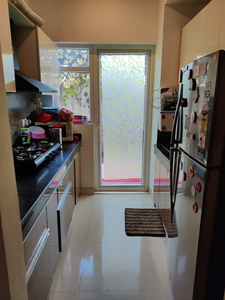 Kitchen, bptp-astaire-gardens 3 Bedroom 196 Sq.Yd. Builder Floor In Sector 70a Gurgaon 8503105