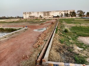  Plot For Sale in Manoharpur