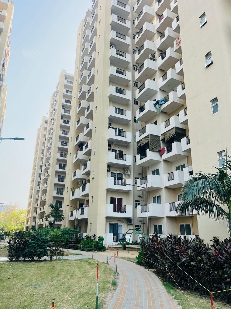 Exterior View, gls-arawali-homes 2 Bedroom 780 Sq.Ft. Apartment In Sohna Sector 4 Gurgaon 8503123