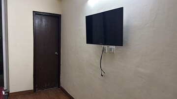 Room in 2 BHK Apartment at Vip Road – for Rent