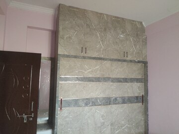 Room in 2.5 BHK Apartment at Manikonda – for Rent