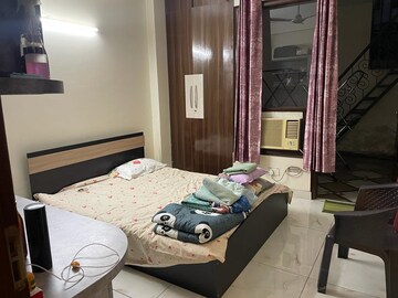 Room in 2 BHK Apartment at One Farms, Sector 47 – for Rent