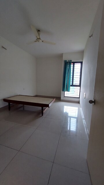 2 BHK Apartment For Rent in Nanded City Madhuvanti, Sinhagad Road